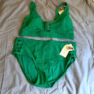 ⭐️SALE⭐️Green Bikini two piece swim plus size 1x